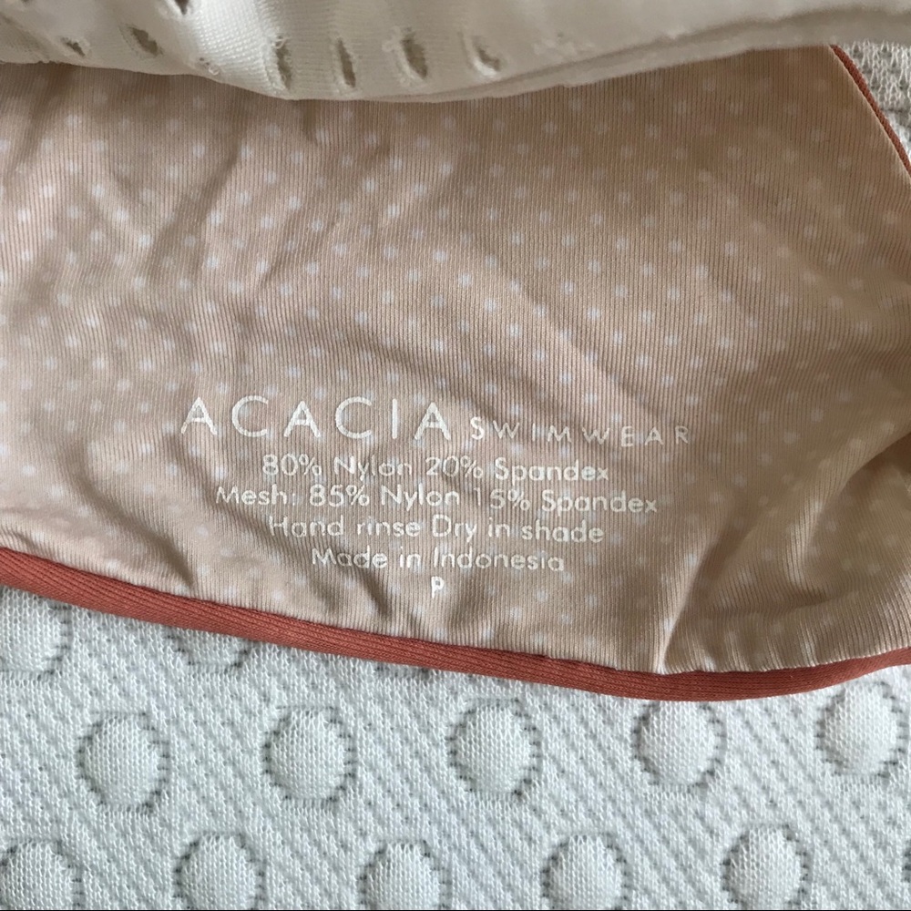 ACACIA Jaws Top - Picture 3 of 6